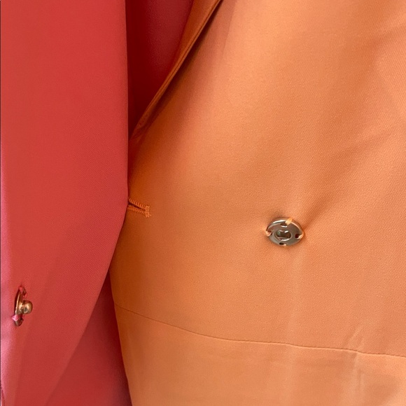 DAVI & DANI Two-Tone Pink and Orange Blazer - Picture 7 of 9